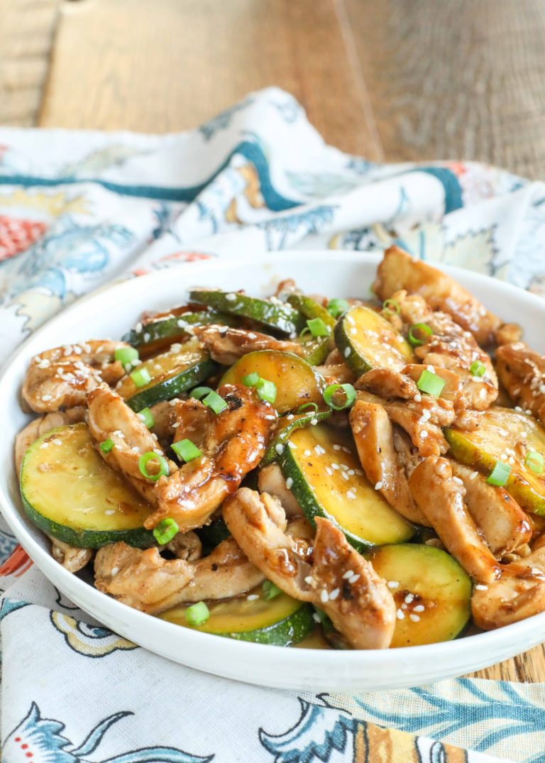 Zucchini Stir Fry with Chicken - Vegetable Recipes
