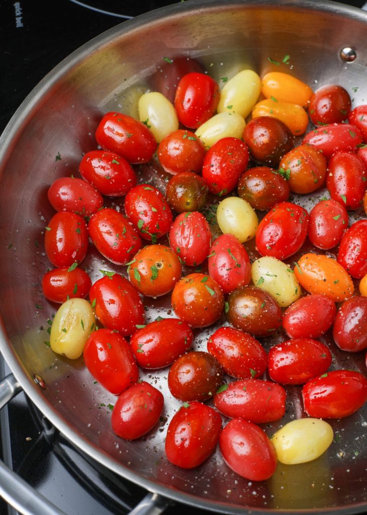Cooked tomatoes in pan