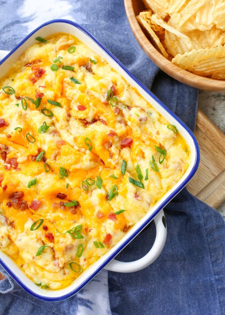 Baked Potato dip with cheese and bacon