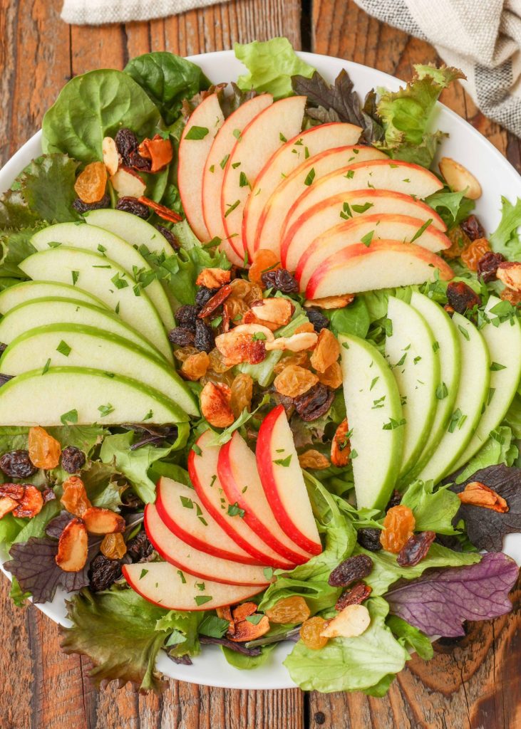 Spinach, Apples Toasted Almond Salad
