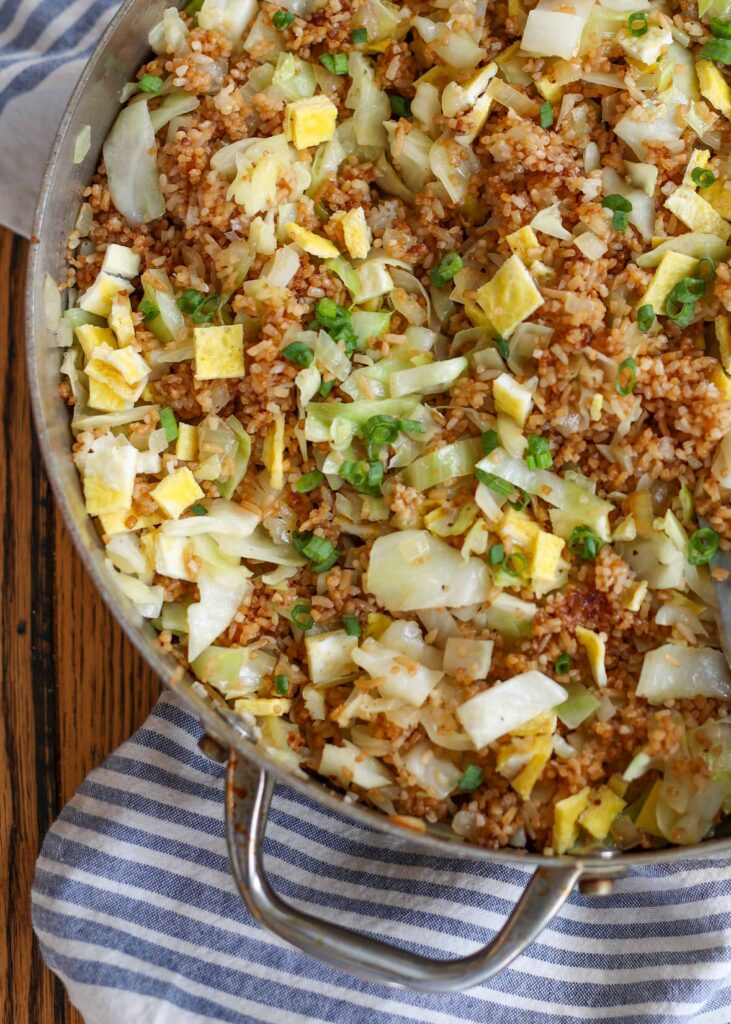 fried rice with cabbage and eggs