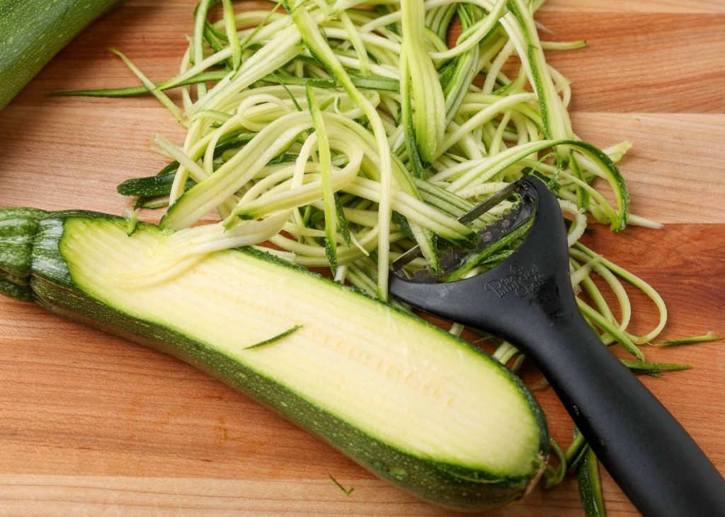 make zucchini noodles with a julienne peeler